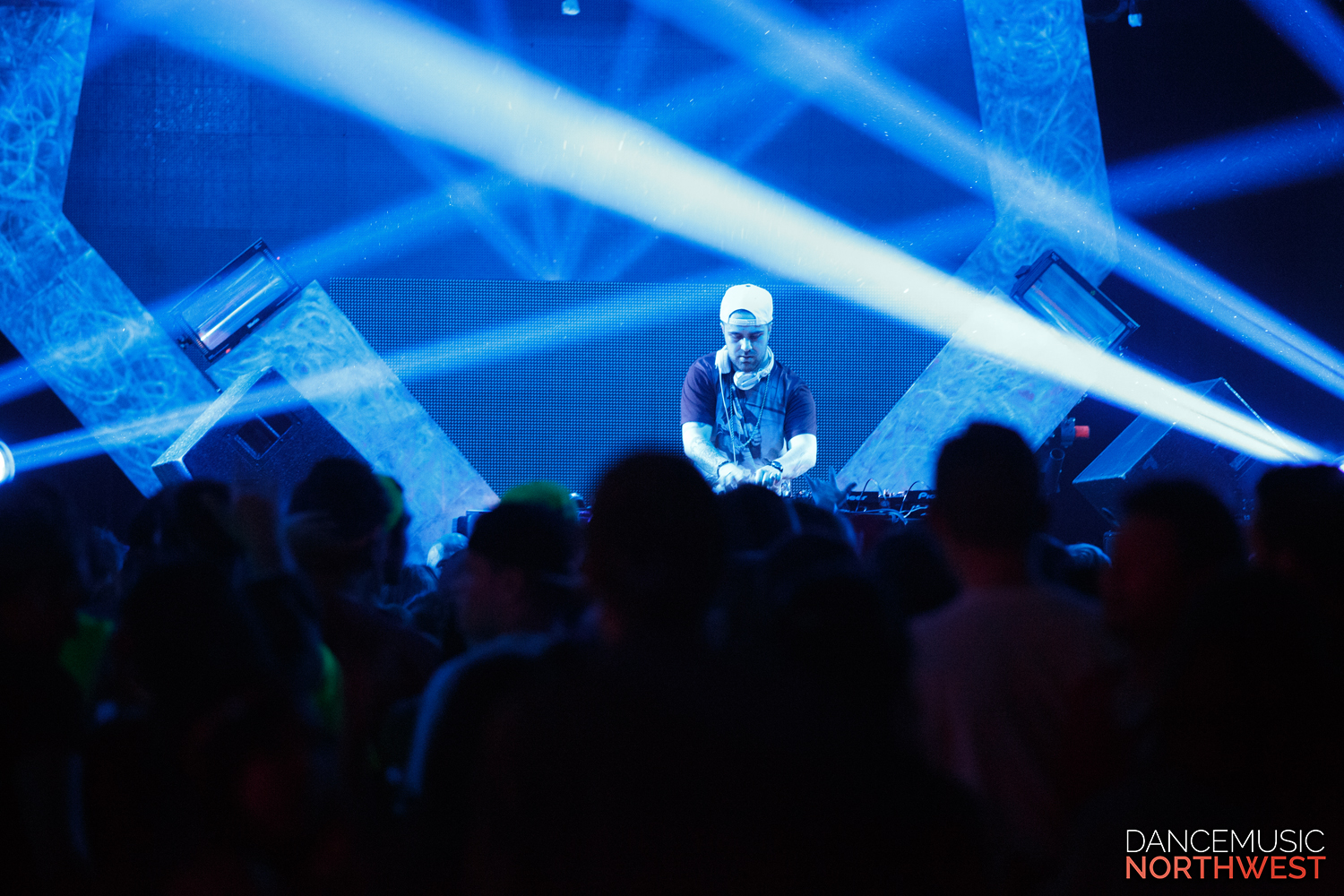 Hunter Siegel @ Showbox Sodo, 12.05.2014 (Nathan Iversen Photography) Performance