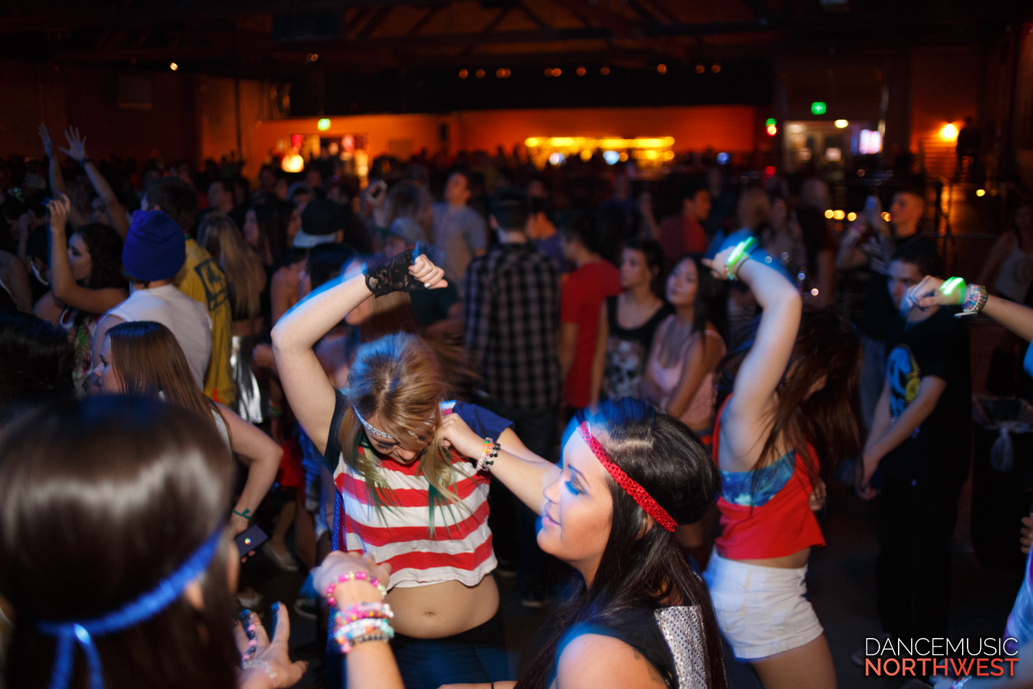 Hunter Siegel @ Showbox Sodo, 12.05.2014 (Nathan Iversen Photography) Performance