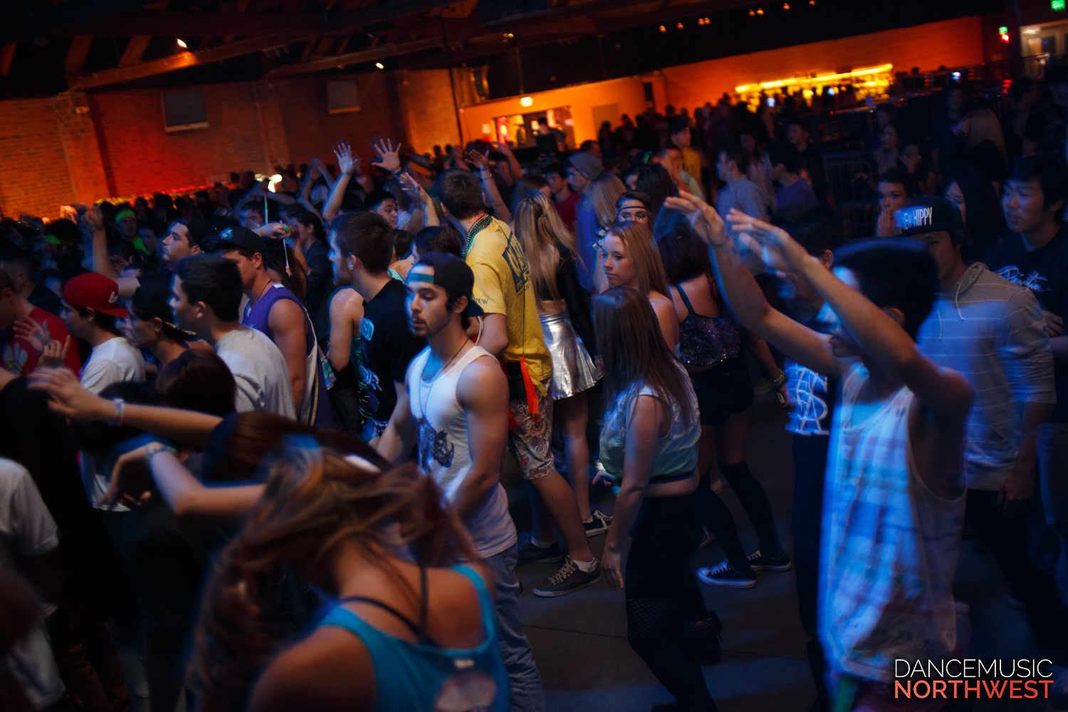 Hunter Siegel @ Showbox Sodo, 12.05.2014 (Nathan Iversen Photography) Performance