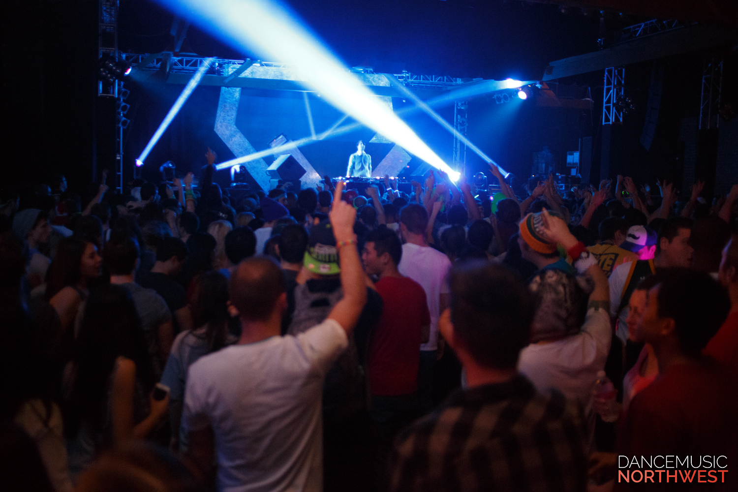 Dallask @ Showbox Sodo, 12.05.2014 (Nathan Iversen Photography) Performance