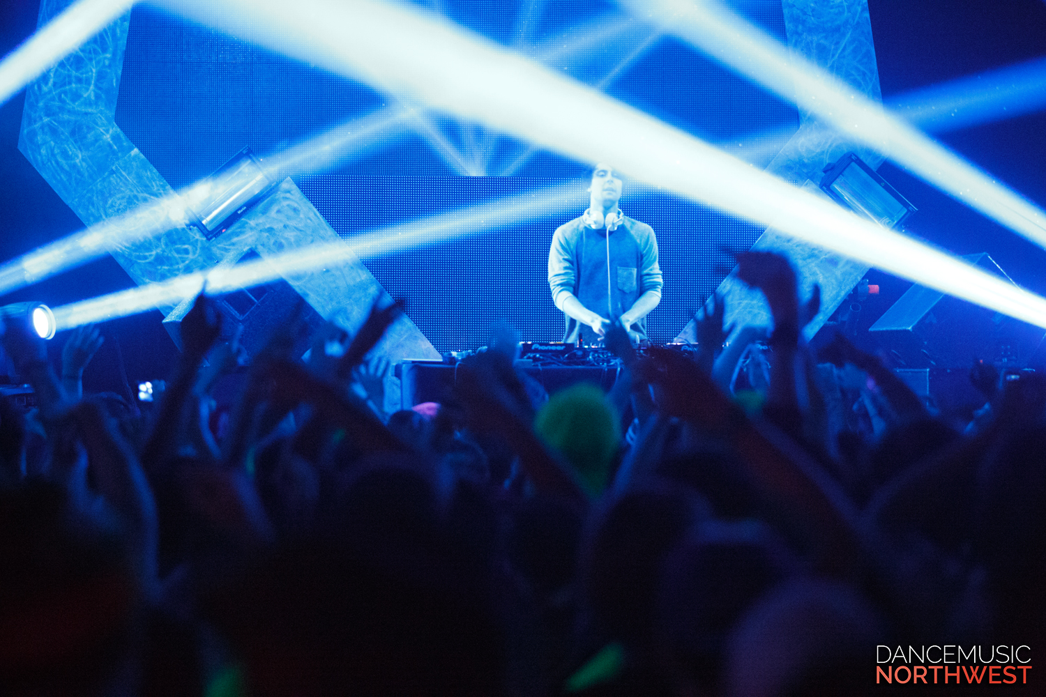 Dallask @ Showbox Sodo, 12.05.2014 (Nathan Iversen Photography) Performance