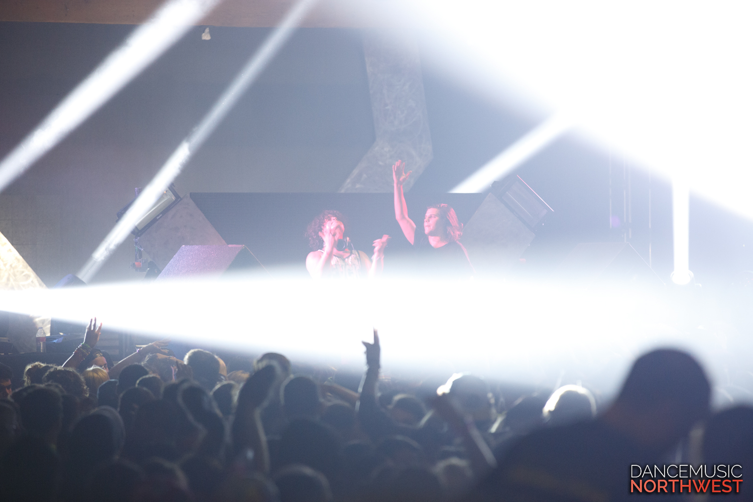 DVBBS @ Showbox Sodo, 12.05.2014 (Nathan Iversen Photography) Performance