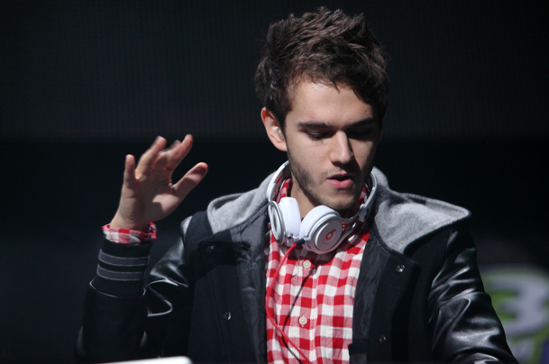 Zedd Releases Music Video for Acoustic Stay The Night