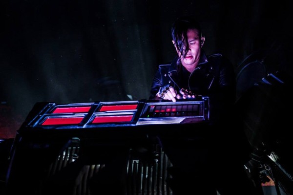 glitch mob solo shot ediT