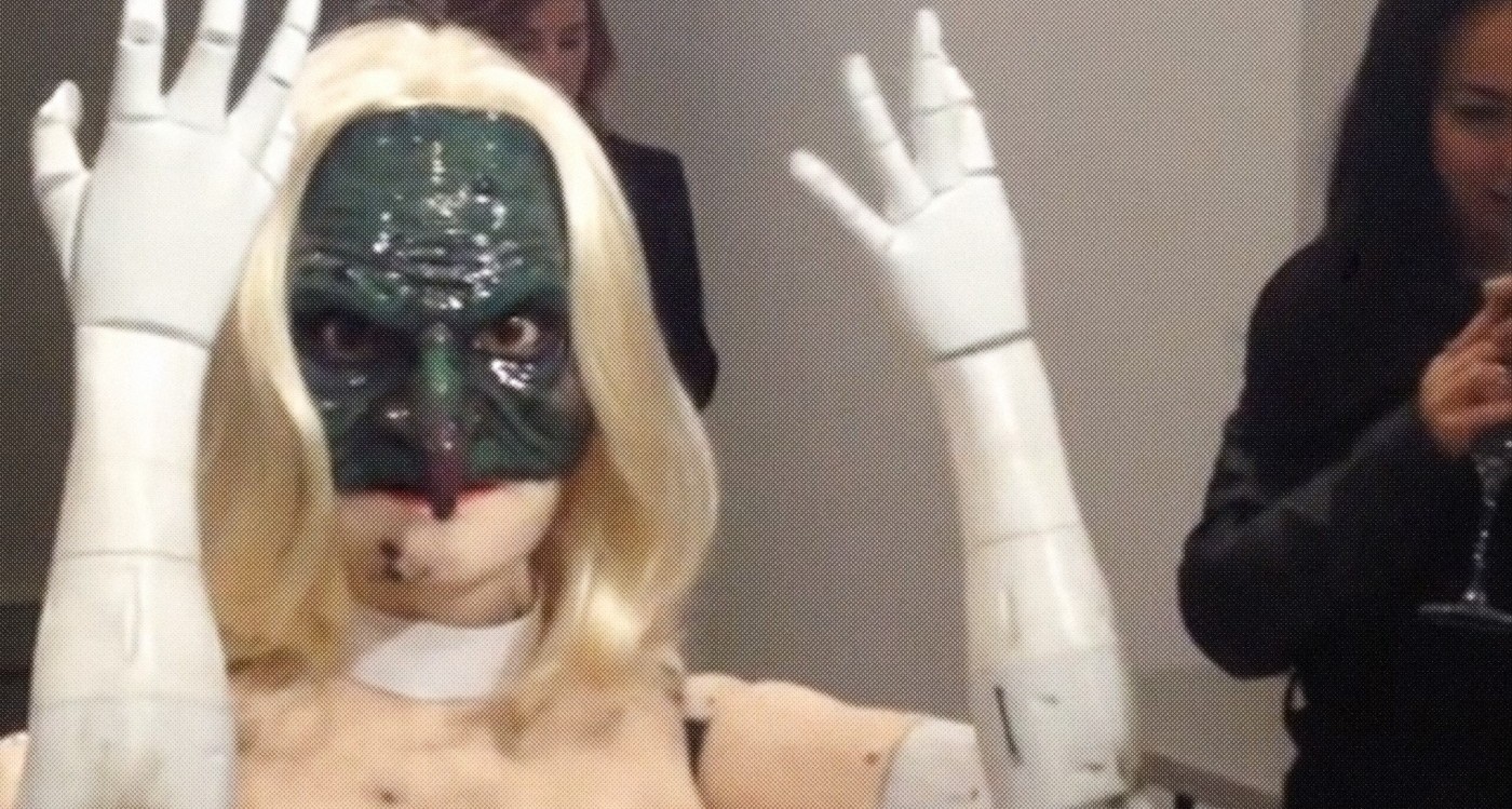 animatronic-dancer-jordan-wolfson-nightmares