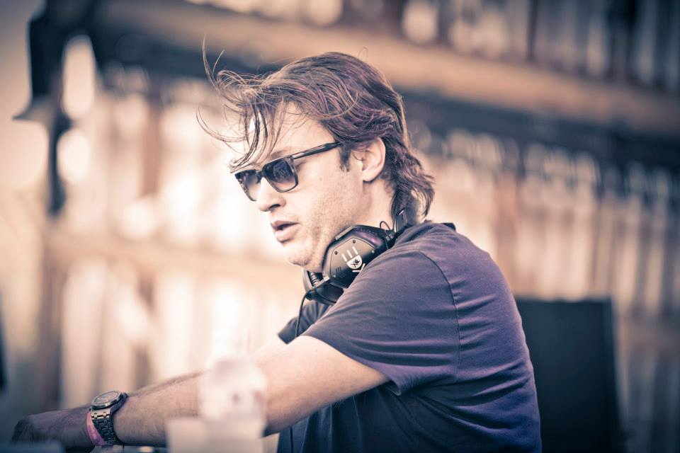 edx-breathin'-spinnin'-deep-house