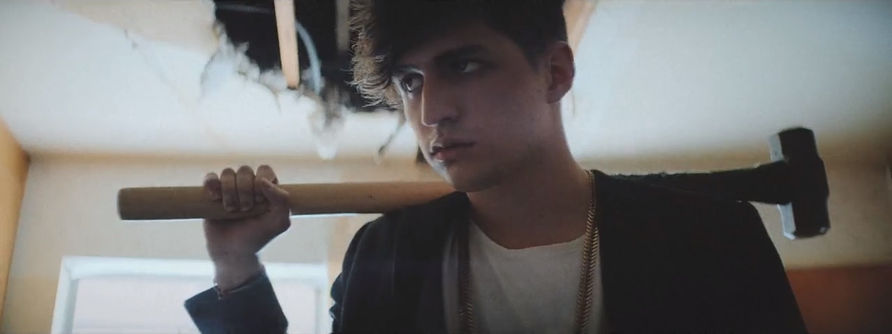 Porter Robinson 'Lionhearted' Video