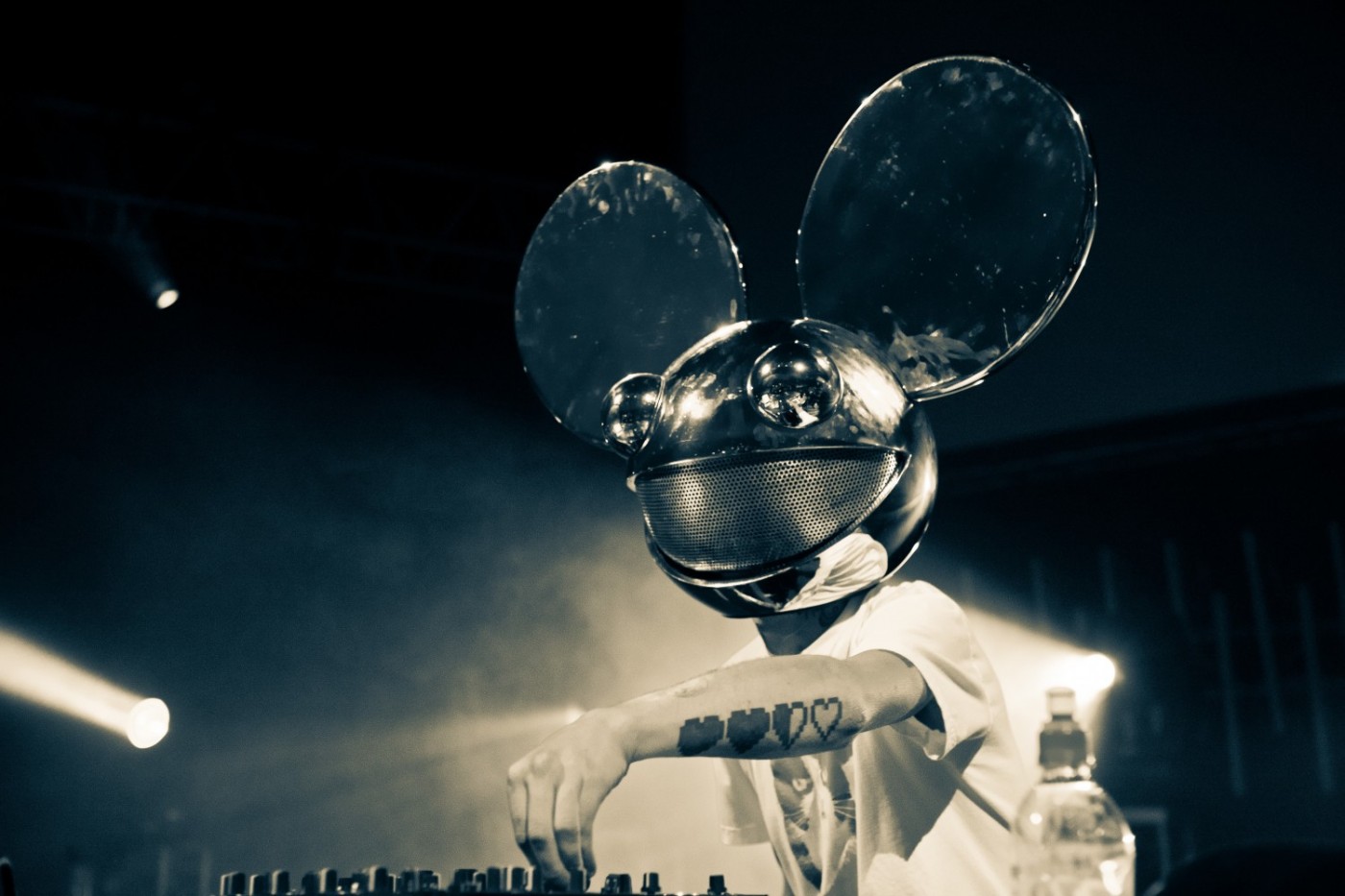 Deadmau5 Delivers His Two Hour Live Stream From Xs Nightclub