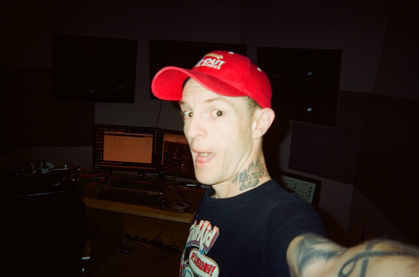 Deadmau5 and disposable camera = gold