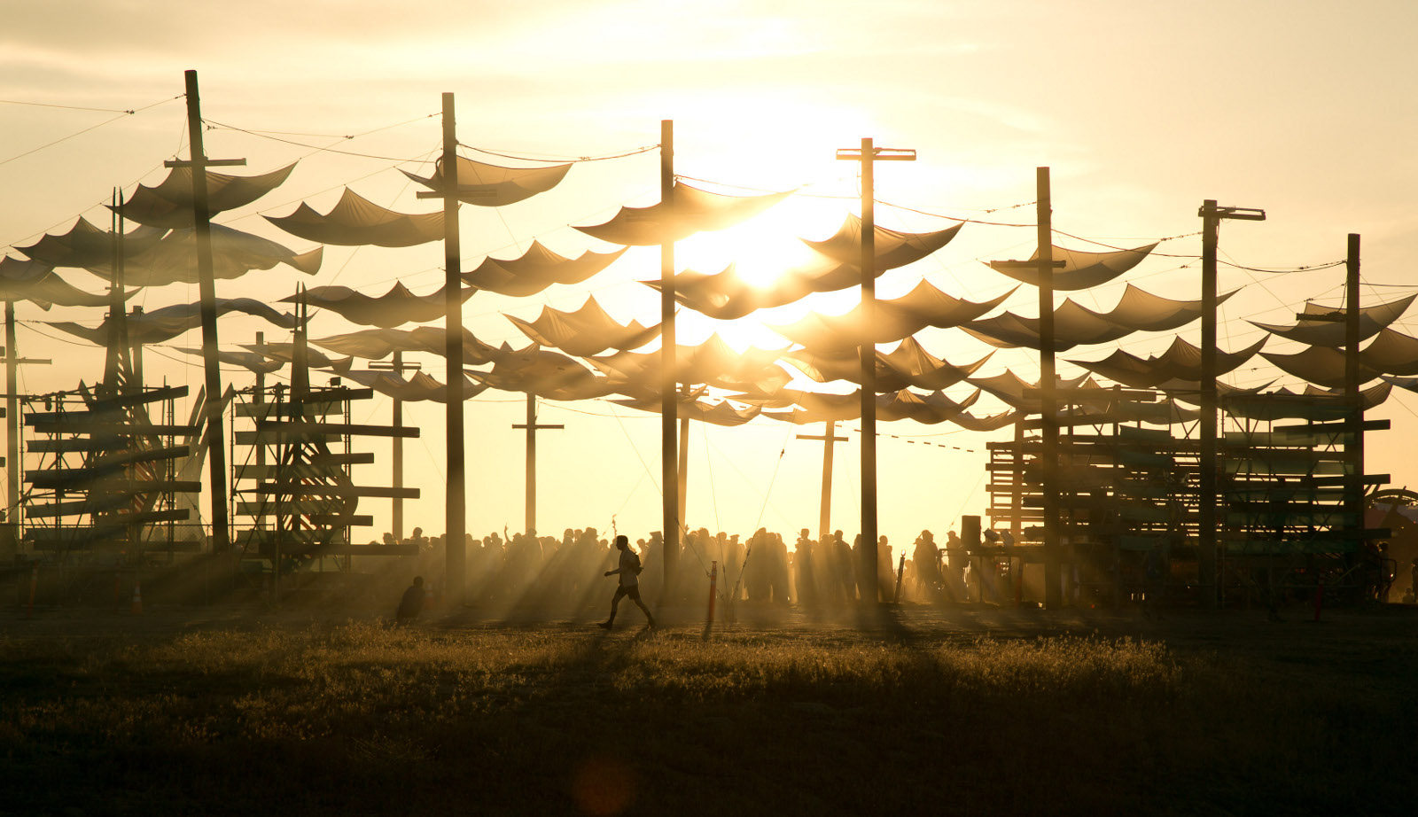 A tranquil shot of the Lightning Stage before Bubble Gutter brought its wonky, upbeat performance (Photo by Dan Krauss)