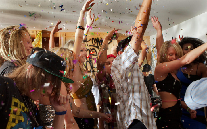 26 Apr 2011 --- Friends dancing at party --- Image by © DreamPictures/Blend Images/Corbis