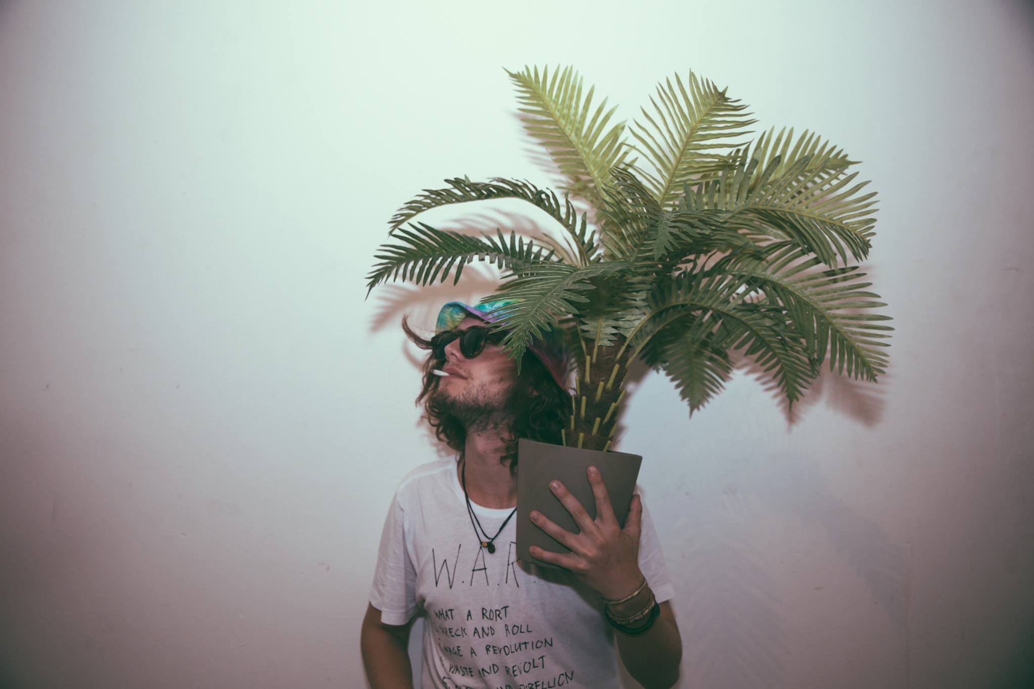 Thomas Jack with palm tree