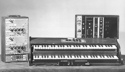 first moog synthesizer