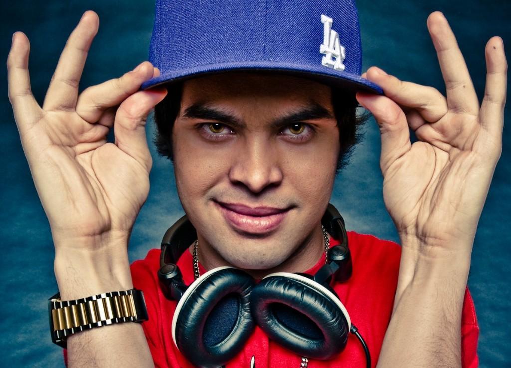 datsik press image