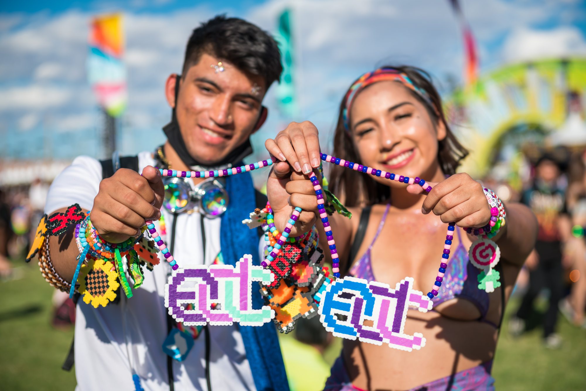 Edc Kandi Single Set Includes 5 Bracelets 2021 25th Rave PLUR