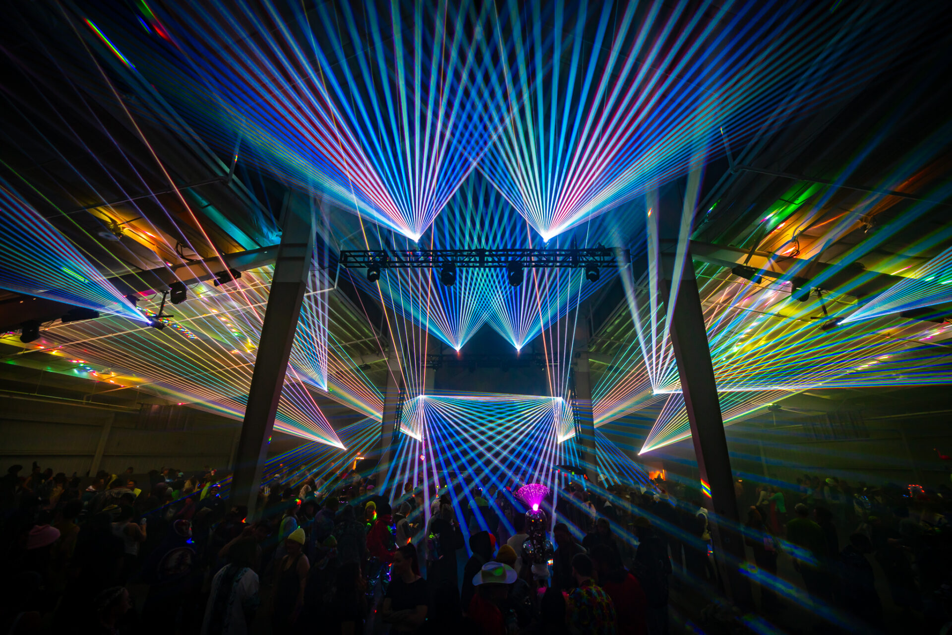 Sunday of Cascade equinox. Photo contains many lasers 