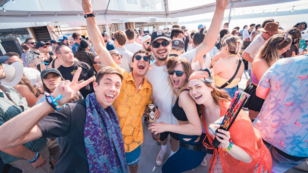 Ravers on the Hiyu on Lake Washington